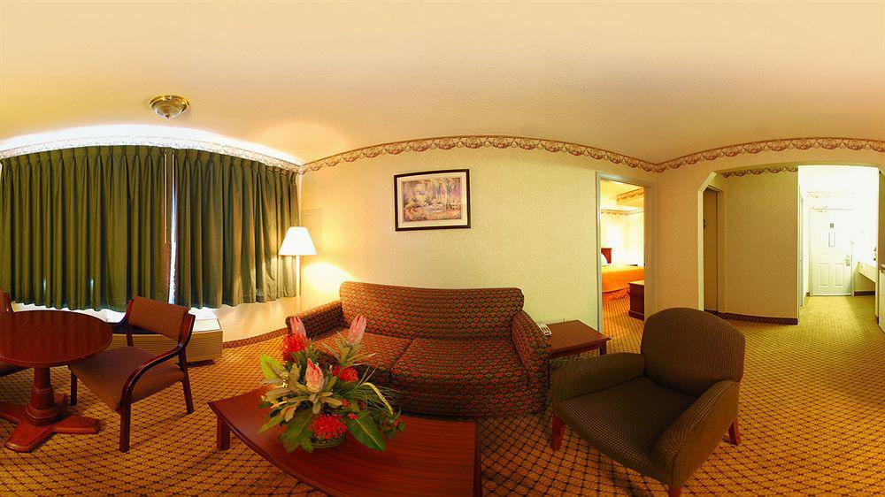 Quality Inn & Suites Morrow Atlanta South Eksteriør billede